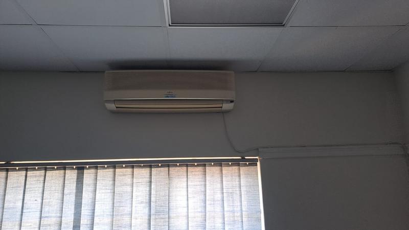 To Let commercial Property for Rent in Newton Park Eastern Cape